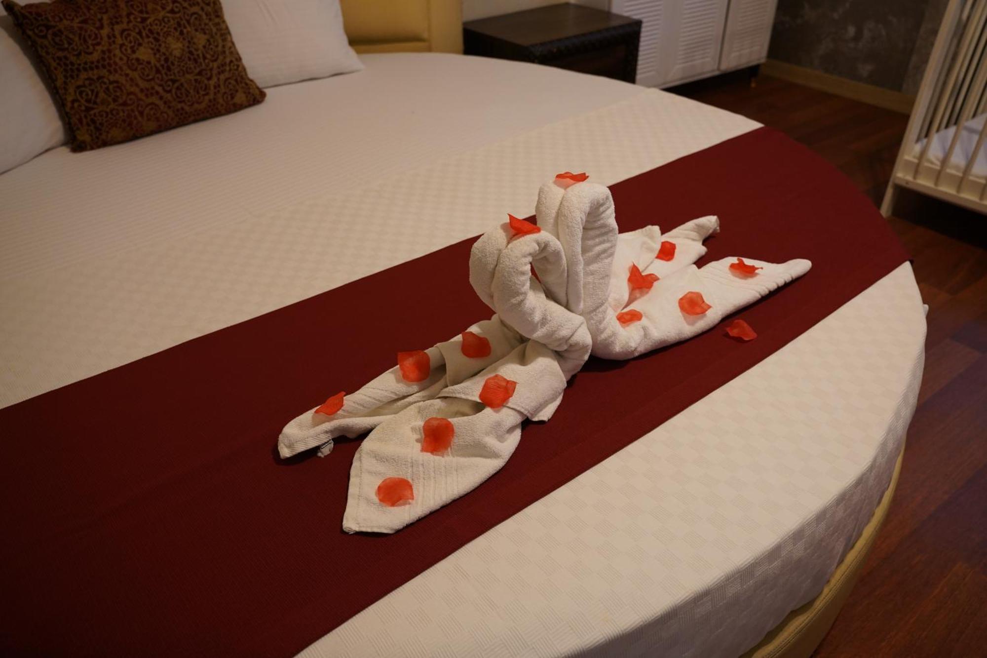Safir Hotels Silivri Exterior photo